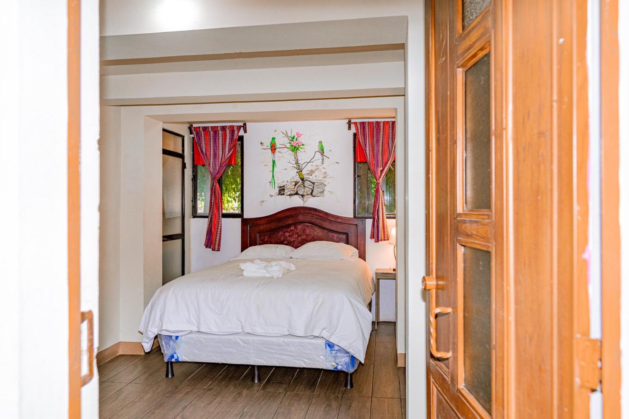 Hotel Ariana San Pedro La Laguna Eksteriør billede